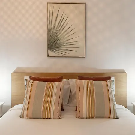 Apartment Shell House Nazaré