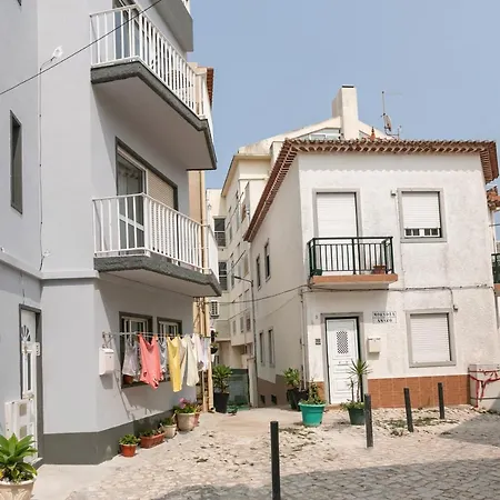 Shell House Nazare